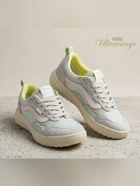 NEW! VANS Ultrarange Women's Chunky Lace-Up Sneakers in Light pastels Sz 7.5